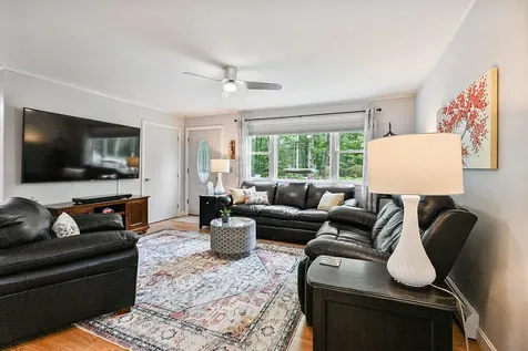 48 Sanford Road Augusta ME 04330