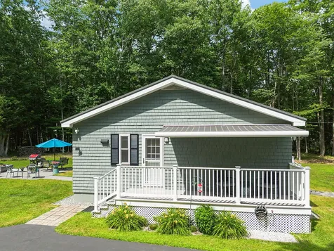 48 Sanford Road Augusta ME 04330