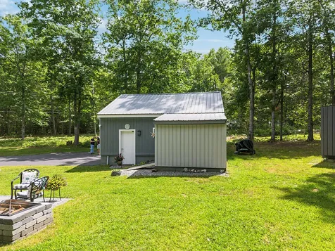 48 Sanford Road Augusta ME 04330
