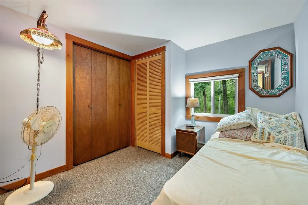 80 Levenseller Road Eddington ME 04428