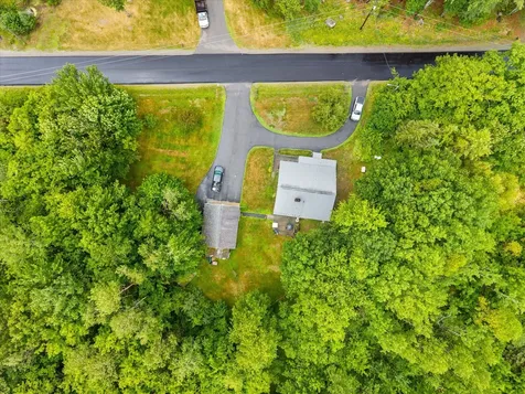 80 Levenseller Road Eddington ME 04428