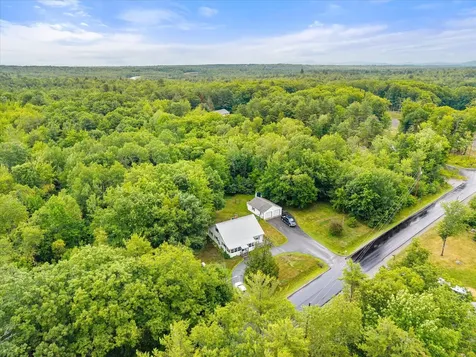80 Levenseller Road Eddington ME 04428