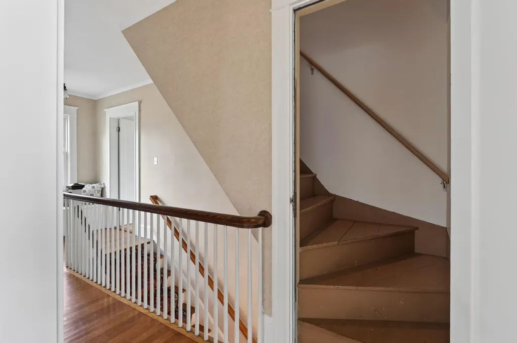 10 Bay Shore Drive Falmouth ME 04105