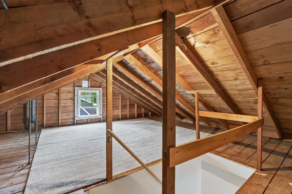10 Bay Shore Drive Falmouth ME 04105