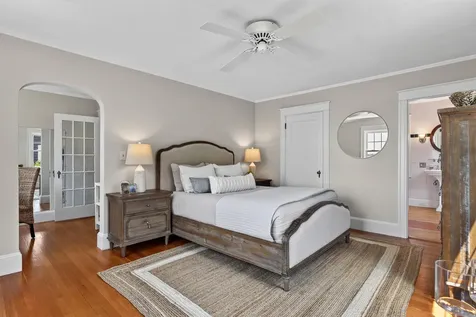 10 Bay Shore Drive Falmouth ME 04105