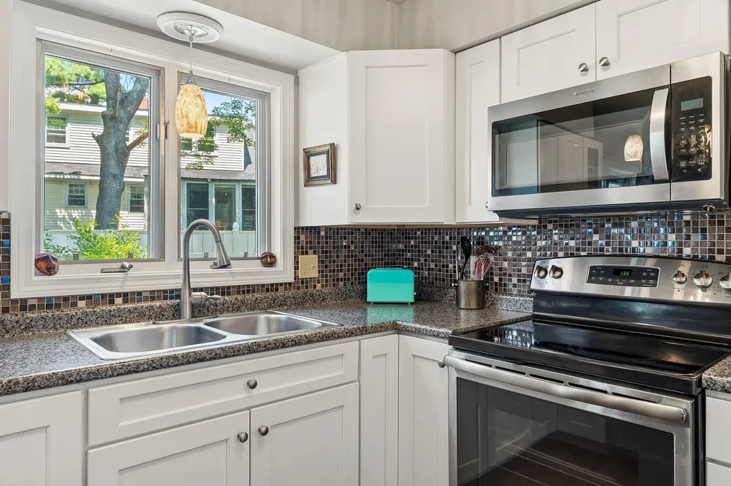 46 Pine Hill Drive Bath ME 04530