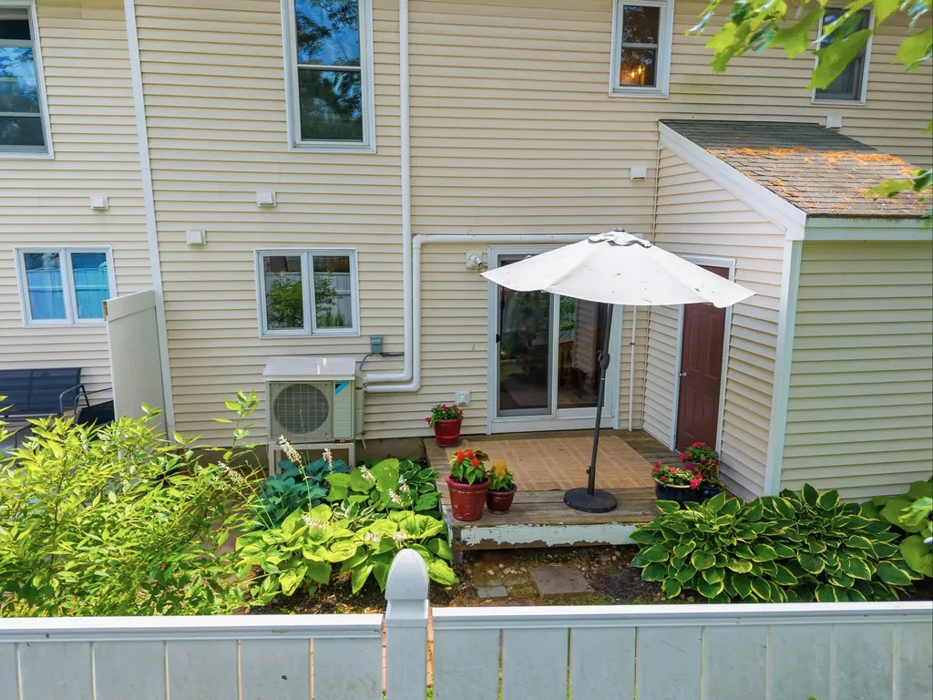 46 Pine Hill Drive Bath ME 04530