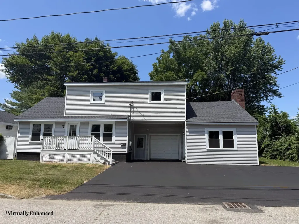27 Flanders Street Auburn ME 04210