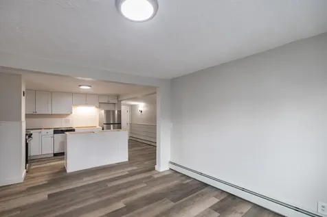 27 Flanders Street Auburn ME 04210
