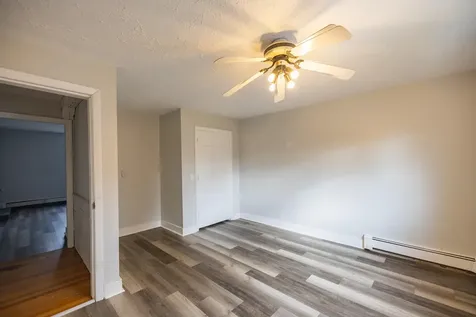 27 Flanders Street Auburn ME 04210