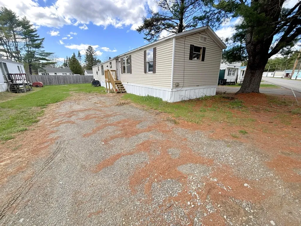 6 Mri Drive Skowhegan ME 04976