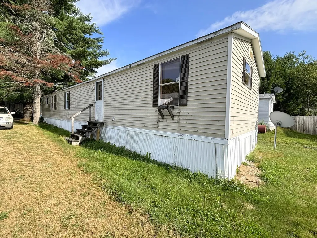 6 Mri Drive Skowhegan ME 04976
