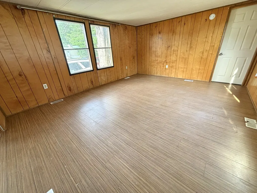 6 Mri Drive Skowhegan ME 04976