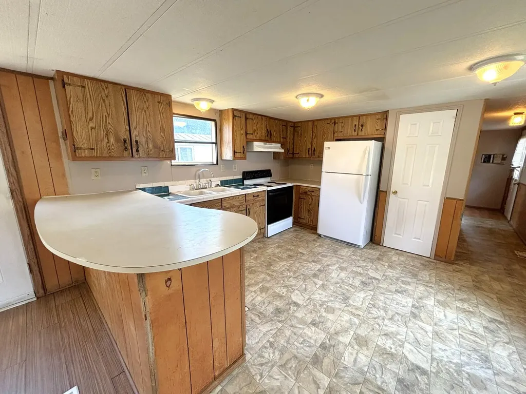 6 Mri Drive Skowhegan ME 04976