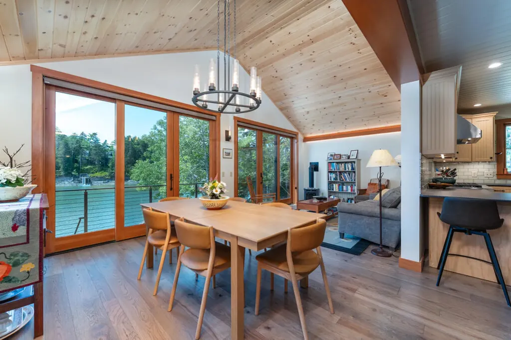 22 Little Crow Point Harpswell ME 04079