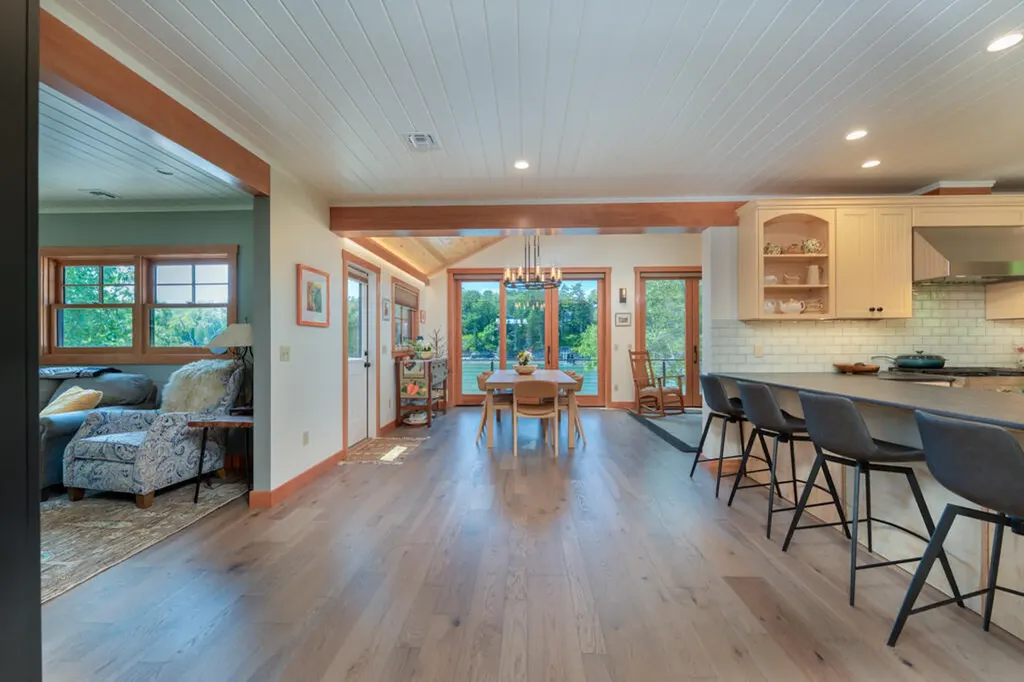 22 Little Crow Point Harpswell ME 04079