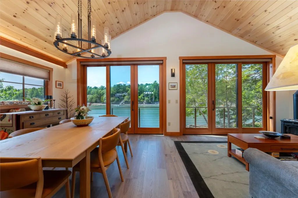 22 Little Crow Point Harpswell ME 04079