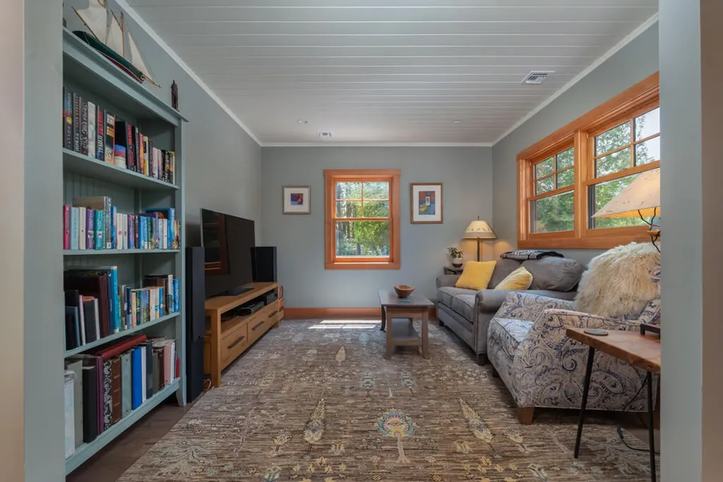 22 Little Crow Point Harpswell ME 04079