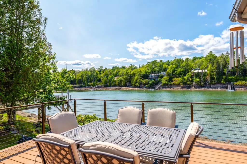 22 Little Crow Point Harpswell ME 04079