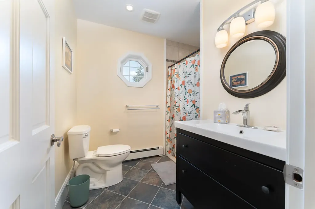 22 Little Crow Point Harpswell ME 04079