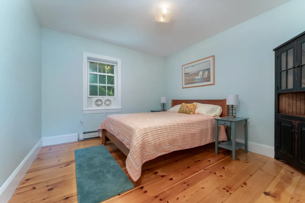 22 Little Crow Point Harpswell ME 04079