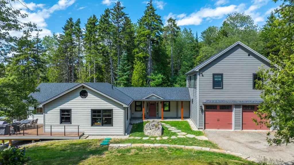 22 Little Crow Point Harpswell ME 04079