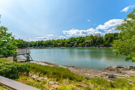 22 Little Crow Point Harpswell ME 04079
