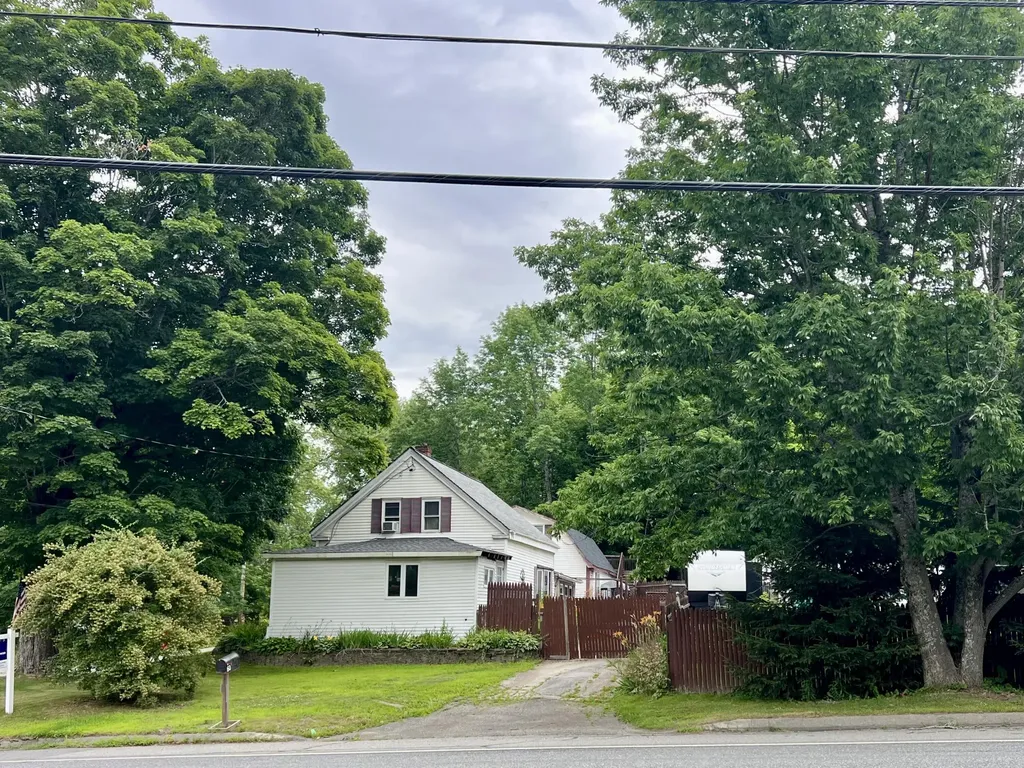 60 Us-1 Verona Island ME 04416