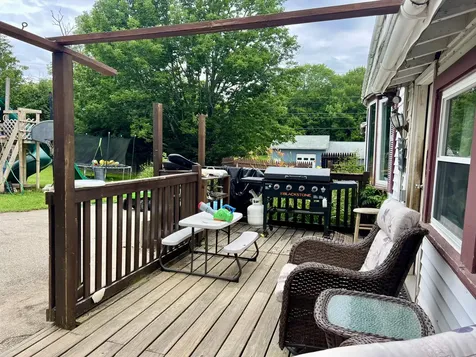 60 Us-1 Verona Island ME 04416