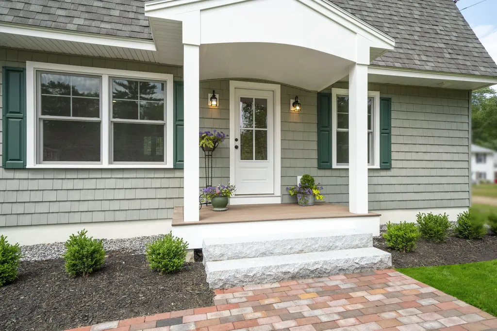 256 Berwick Road Ogunquit ME 03907