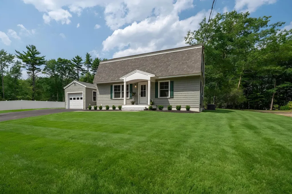 256 Berwick Road Ogunquit ME 03907
