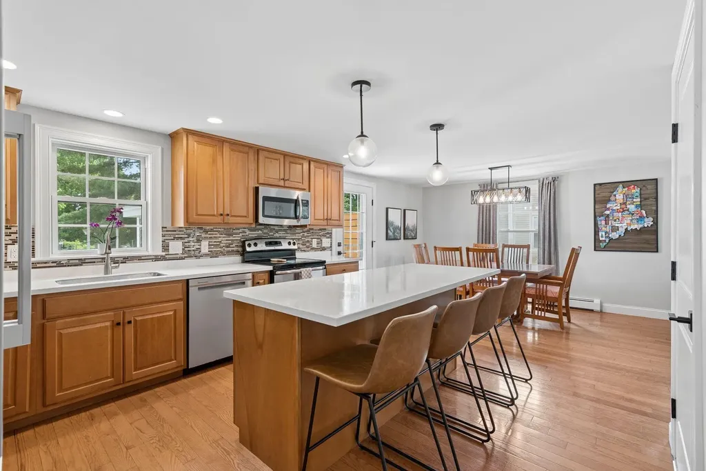 40 Thadeus Street South Portland ME 04106