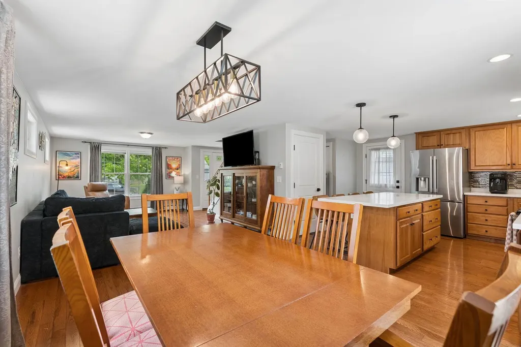 40 Thadeus Street South Portland ME 04106