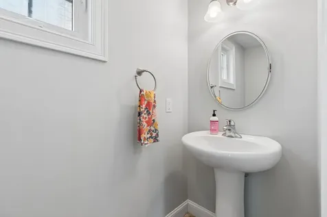 40 Thadeus Street South Portland ME 04106