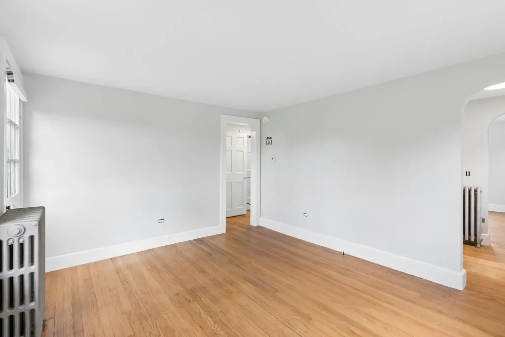 19 Fairlawn Avenue Westbrook ME 04092