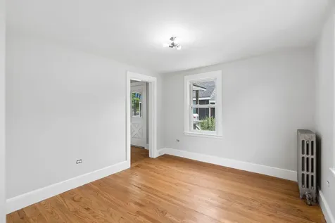 19 Fairlawn Avenue Westbrook ME 04092