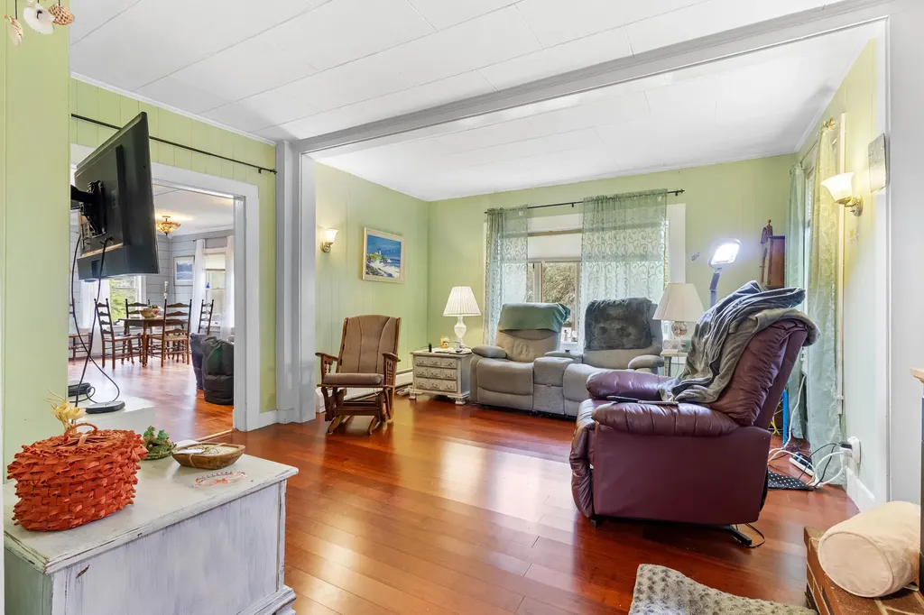 152 Spruce Head Road South Thomaston ME 04858