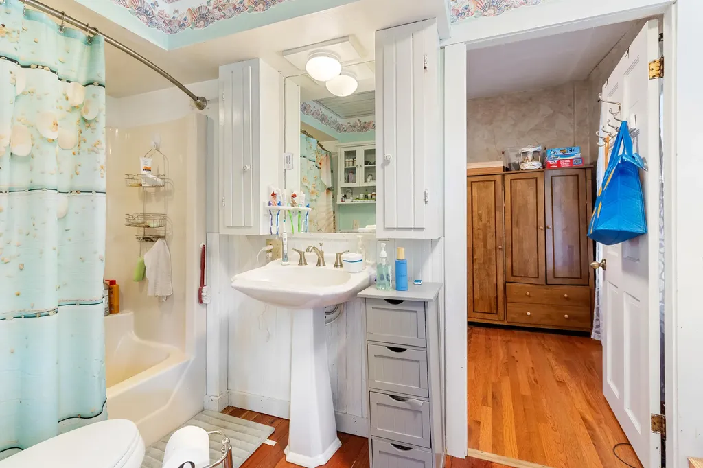 152 Spruce Head Road South Thomaston ME 04858