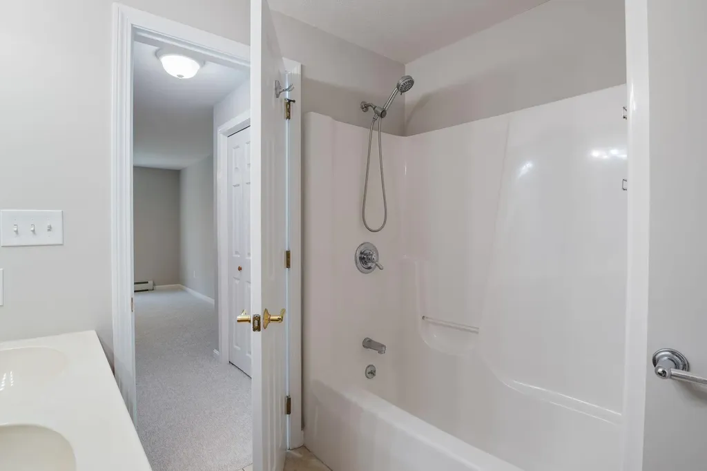 60 Shadagee Road Saco ME 04072