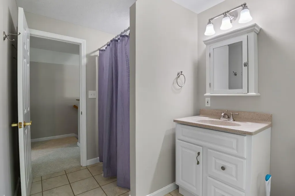60 Shadagee Road Saco ME 04072