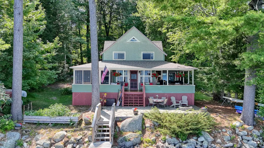 33 Rough Lane Belgrade ME 04917
