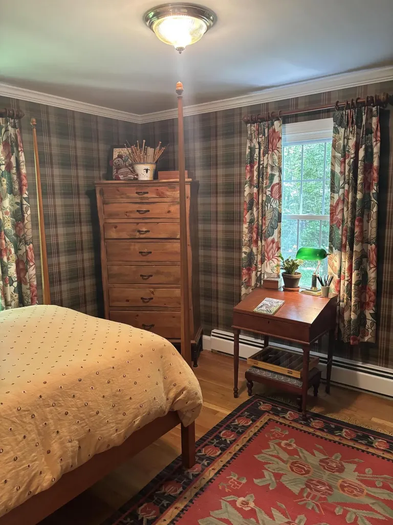 17 Wood Pond Lane Kennebunk ME 04043