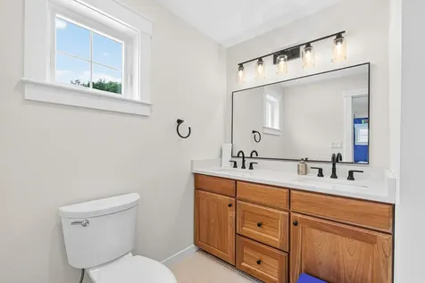 9 Waxwing Lane Falmouth ME 04105