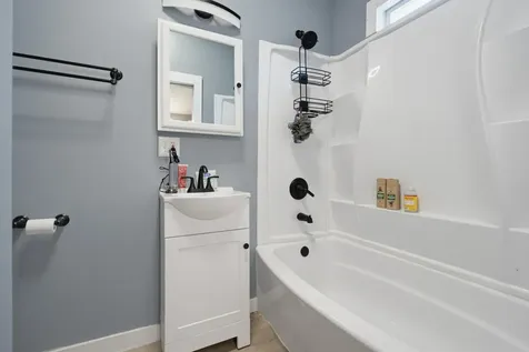 67 Sam Wentworth Road Lebanon ME 04027