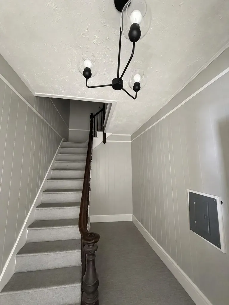 19/21 Elm Street Lewiston ME 04240