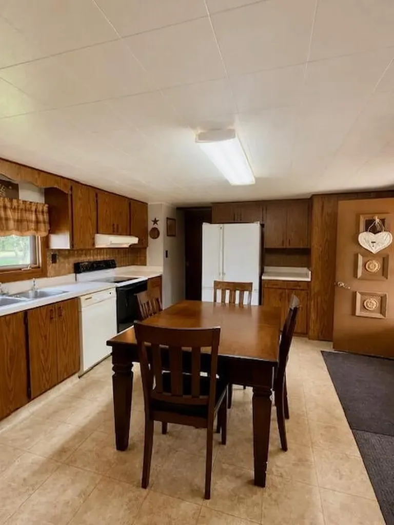 Fort Kent ME 04743