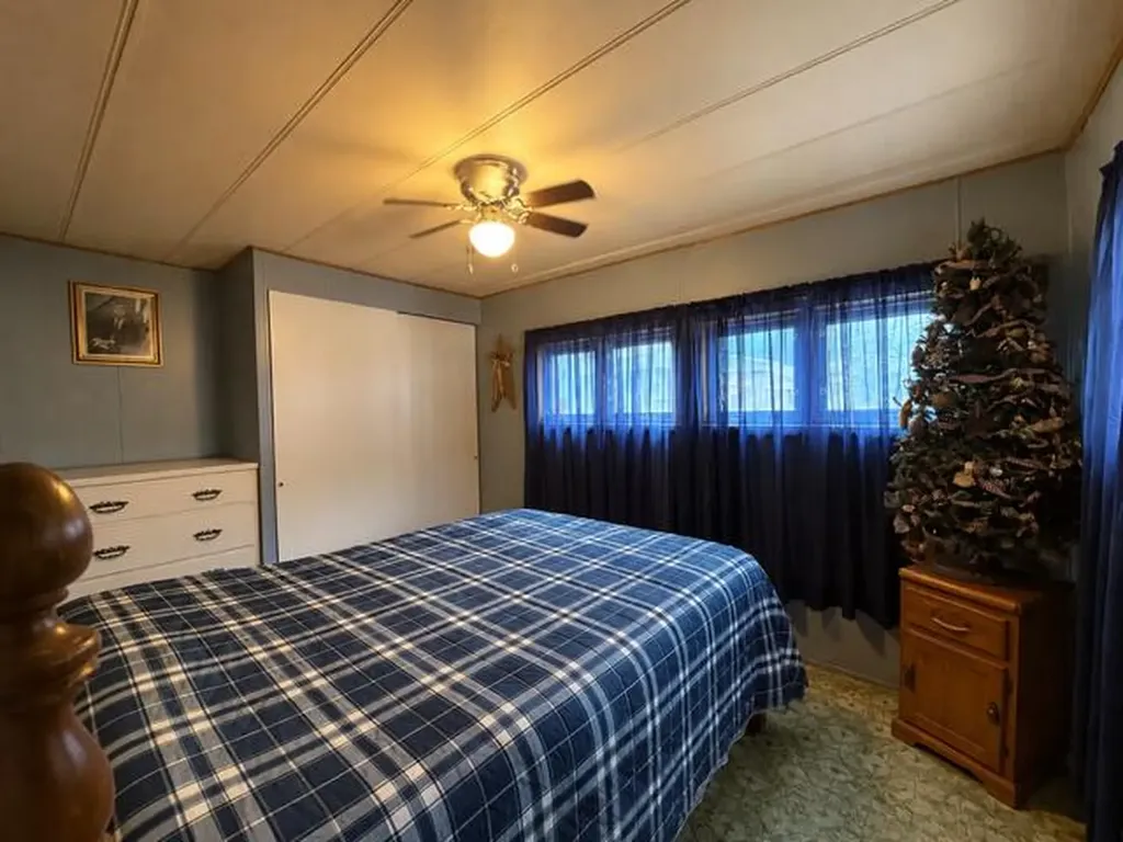 Fort Kent ME 04743