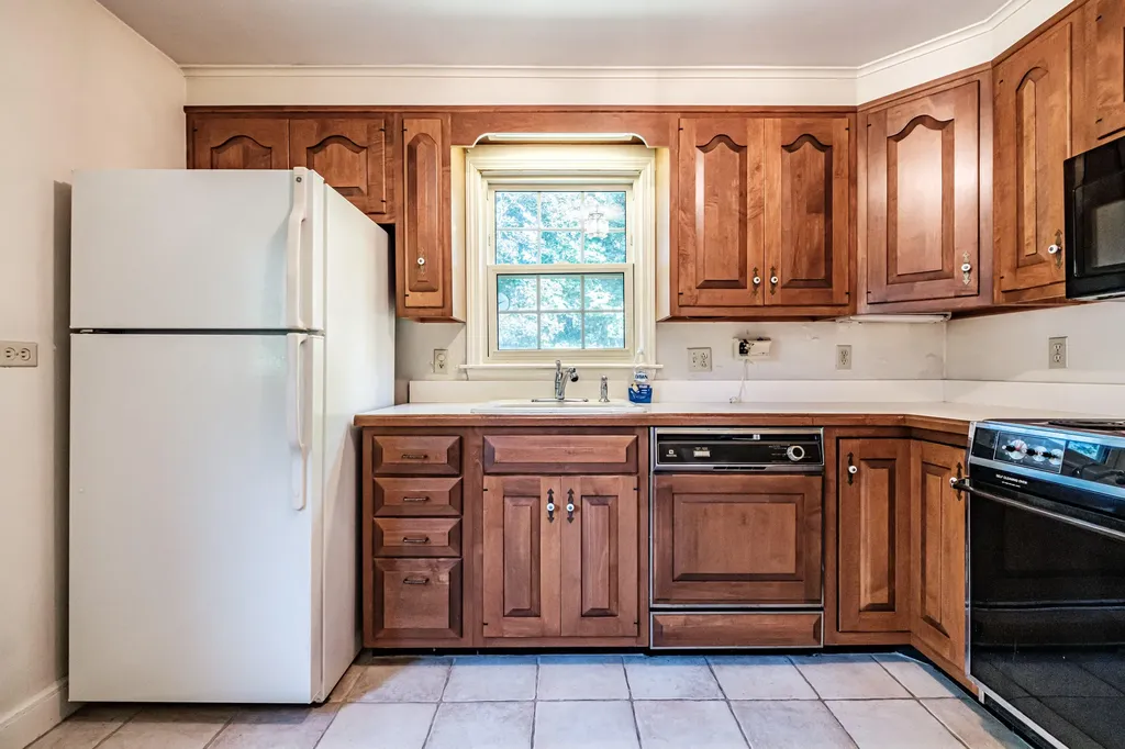38 Lucas Street Portland ME 04102