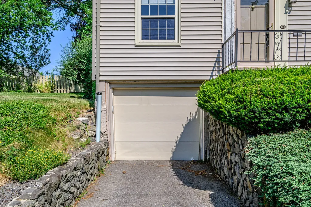 38 Lucas Street Portland ME 04102