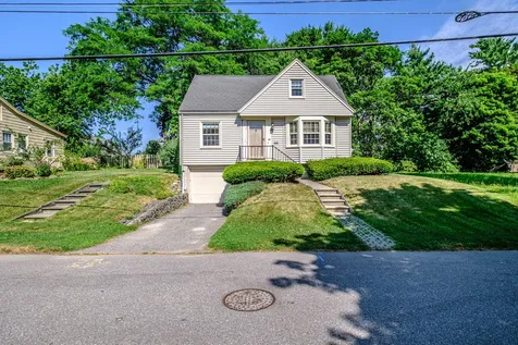 38 Lucas Street Portland ME 04102